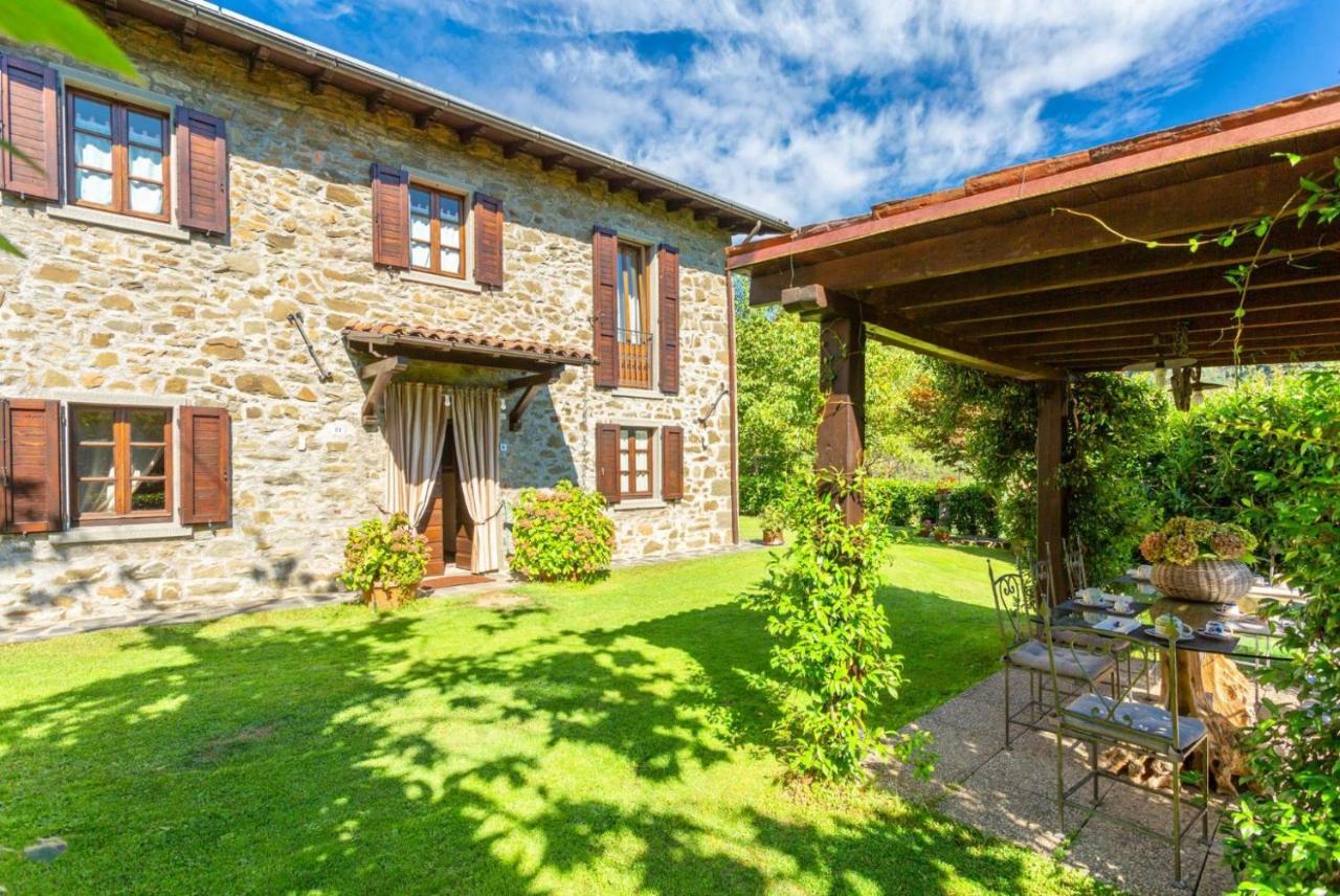לוקה Villa Casale Le Selve מראה חיצוני תמונה