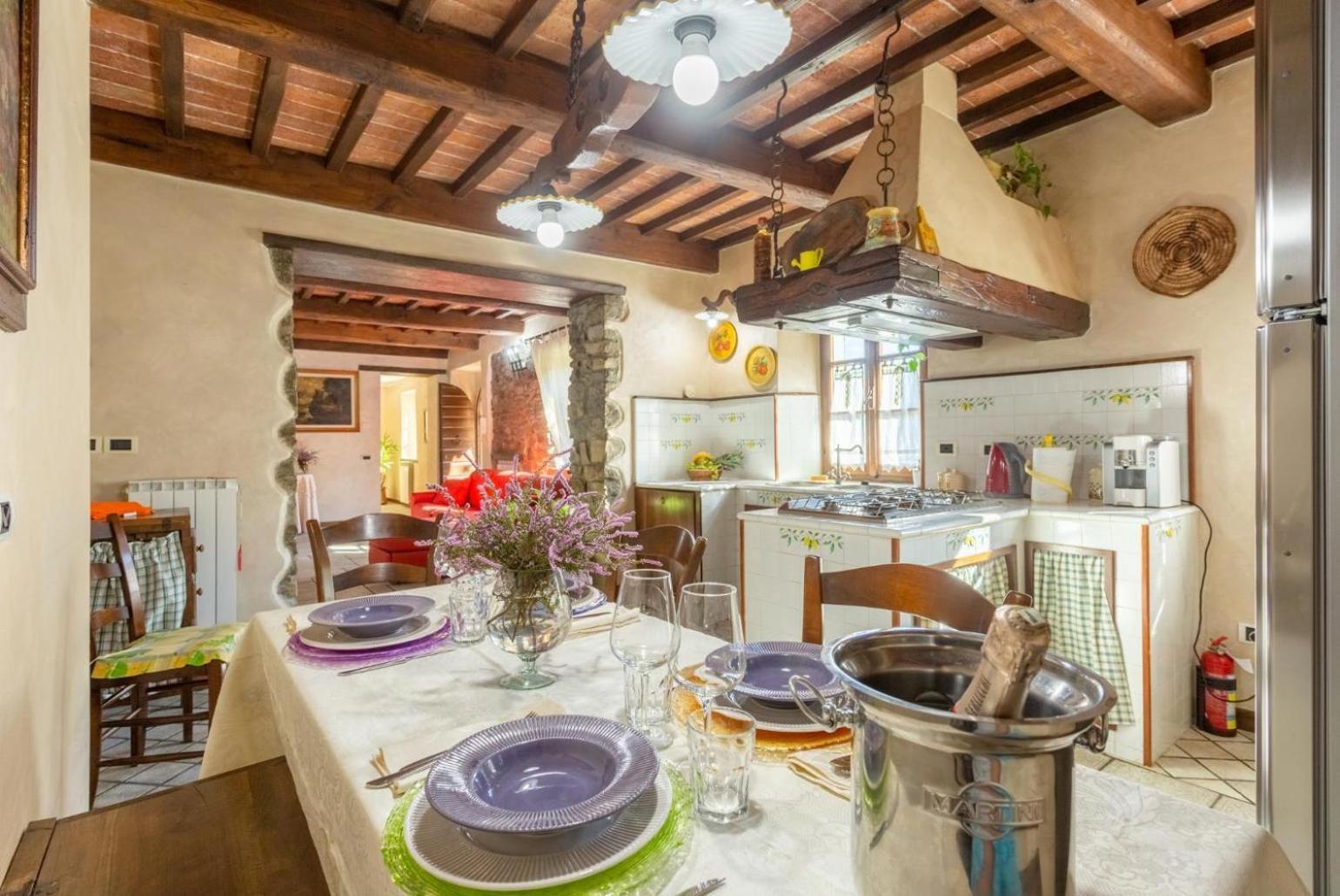 לוקה Villa Casale Le Selve מראה חיצוני תמונה
